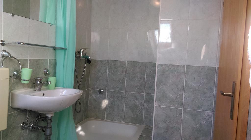 Apartment Ivanka Макарска Екстериор снимка